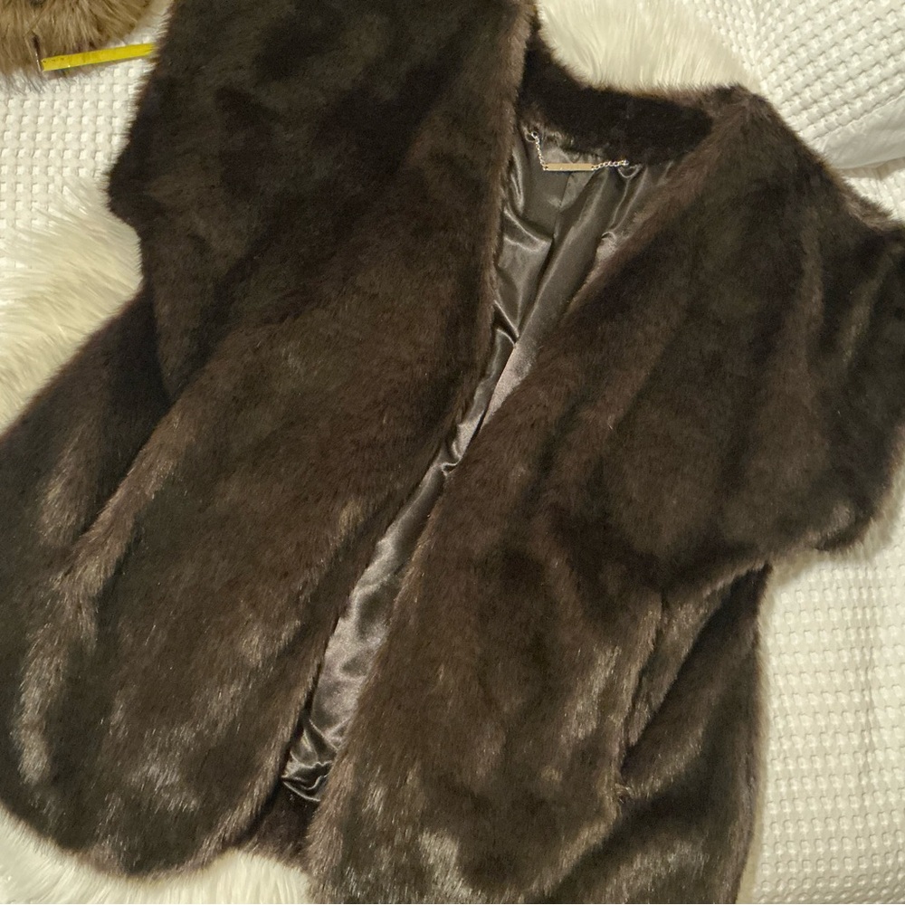 GILI Faux fur Elegant Brown Faux Fur VEST Jacket coat